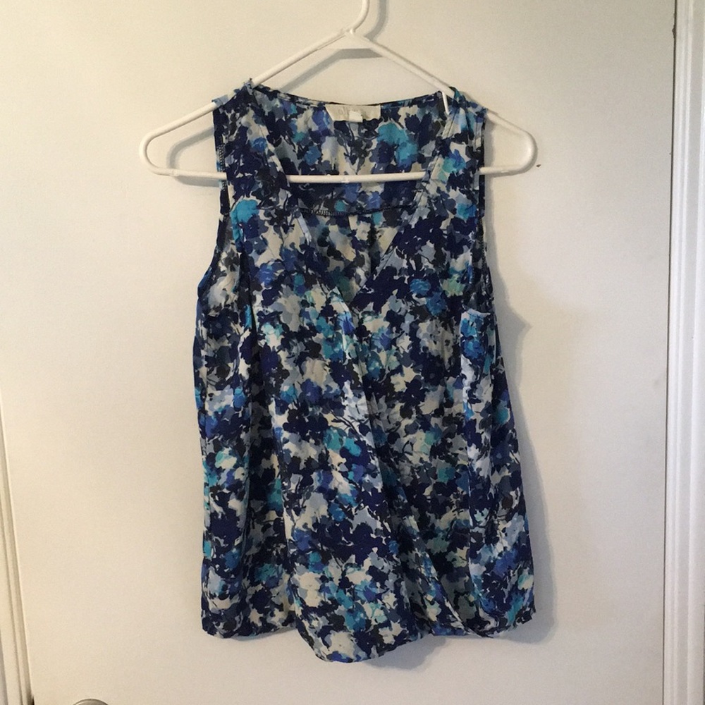 Olive & Oak Sheer Blue Patterned Sleeveless Blouse
